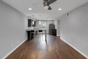 1342 S 12th St, Waco, TX 76706 - Photo 3