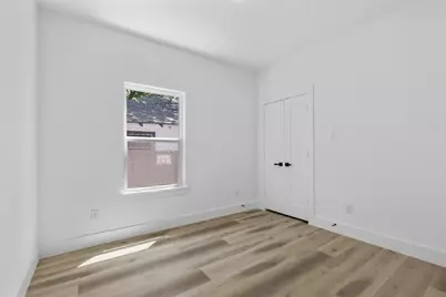 2714 Hector Street, Dallas, TX 75210 - Photo 27