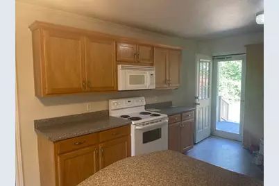 389 W Sloan Street, Stephenville, TX 76401 - Photo 5