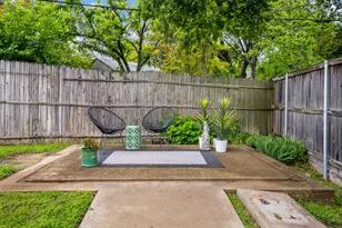 8521 Sweetwater Dr, Dallas, TX 75228 - Photo 21