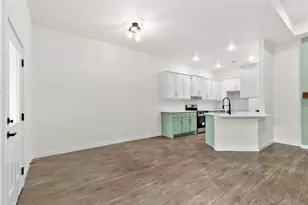1005 Cornelia St, Greenville, TX 75401 - Photo 9