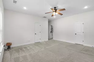 2625 Austin Dr, Granbury, TX 76048 - Photo 7