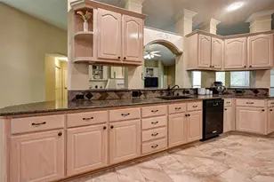 6608 Barclay Ln, Garland, TX 75044 - Photo 13