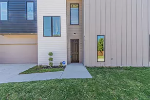 4319 Sylvester St, Dallas, TX 75219 - Photo 19