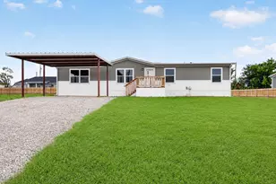 215 Overland Trail, Bridgeport, TX 76426 - Photo 1