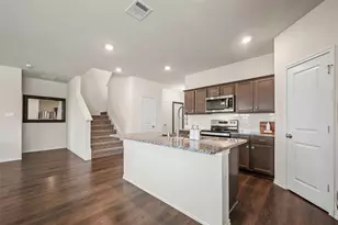 901 Euston St, Denton, TX 76209 - Photo 5