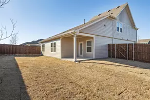 13204 Enclave Pkwy, Providence Village, TX 76227 - Photo 21