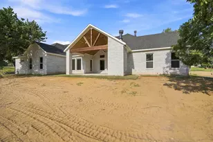 2008 Beauty Berry Ct, Cleburne, TX 76031 - Photo 31