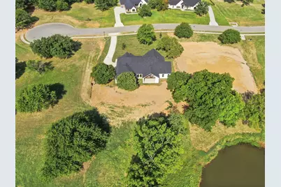 2008 Beauty Berry Court, Cleburne, TX 76031 - Photo 39