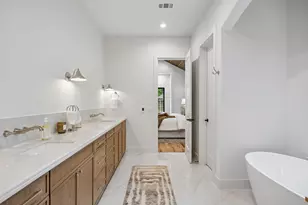 6915 Middle Cove Dr, Dallas, TX 75248 - Photo 17