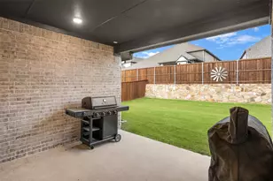 2446 Pebble Bank Ln, Midlothian, TX 76065 - Photo 35