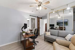 618 Castlewood Ln, Arlington, TX 76012 - Photo 23
