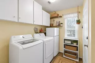 618 Castlewood Ln, Arlington, TX 76012 - Photo 15