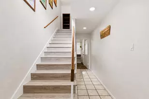 618 Castlewood Ln, Arlington, TX 76012 - Photo 17