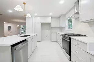 705 Tarryall Dr, Dallas, TX 75224 - Photo 13