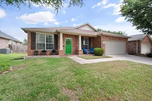 710 Fannin Ln, Mansfield, TX 76063 - Photo 3
