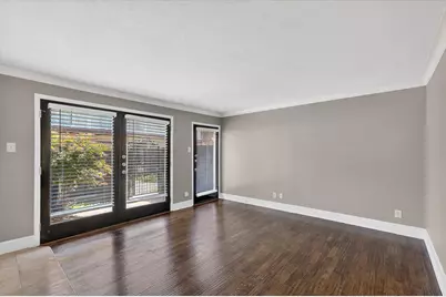5932 Sandhurst Lane #114, Dallas, TX 75206 - Photo 7