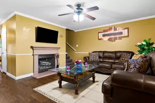 1129 Switchgrass Ln, Crowley, TX 76036 - Photo 11