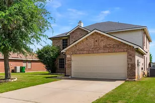 1129 Switchgrass Ln, Crowley, TX 76036 - Photo 3