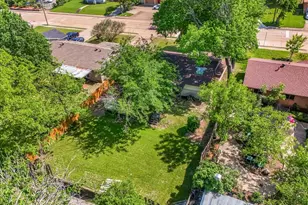 327 E Center St, Duncanville, TX 75116 - Photo 33