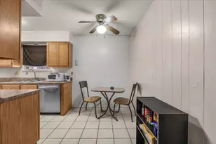 327 E Center St, Duncanville, TX 75116 - Photo 13