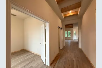 132 Oak Grove Way, Springtown, TX 76082 - Photo 5