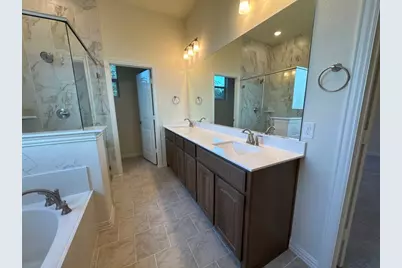 132 Oak Grove Way, Springtown, TX 76082 - Photo 11