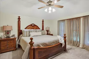 1405 5th St, Granbury, TX 76048 - Photo 15