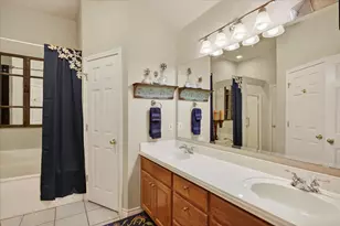 1405 5th St, Granbury, TX 76048 - Photo 17