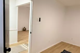9701 Limestone Dr, Dallas, TX 75217 - Photo 9
