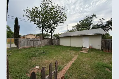 502 Kirkwood Street, Abilene, TX 79603 - Photo 17