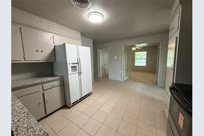 502 Kirkwood Street, Abilene, TX 79603 - Photo 5