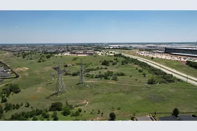 15421 Pioneer Bluff Trail, Fort Worth, TX 76262 - Photo 31