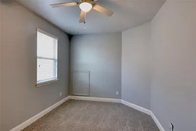 15421 Pioneer Bluff Trail, Fort Worth, TX 76262 - Photo 5