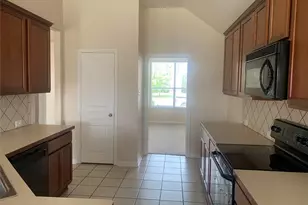 3034 Lakefield Dr, Little Elm, TX 75068 - Photo 9