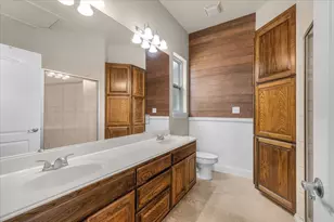 203 W Lake Dr, Weatherford, TX 76087 - Photo 25