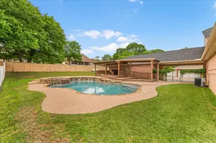 203 W Lake Dr, Weatherford, TX 76087 - Photo 31