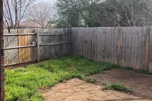 305 Casie Ct, Denton, TX 76207 - Photo 25