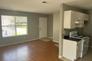 305 Casie Ct, Denton, TX 76207 - Photo 15