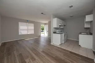 305 Casie Ct, Denton, TX 76207 - Photo 13