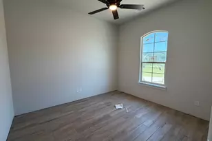 421 Texas Sage Trl, Weatherford, TX 76085 - Photo 3