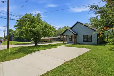 738 E Sears Street, Denison, TX 75021 - Photo 31