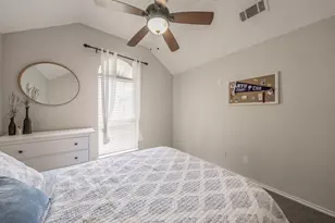 2720 Cedar Springs Ct, Bedford, TX 76021 - Photo 31