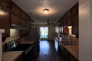 6325 Lavano Dr, Edgecliff Village, TX 76134 - Photo 11