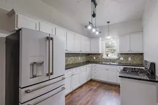 607 Williams St, Waxahachie, TX 75165 - Photo 7