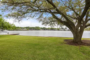 633 E Bridge St, Granbury, TX 76048 - Photo 35