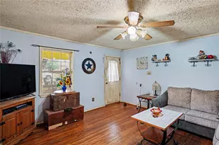 5700 Kennedy St, Watauga, TX 76148 - Photo 5