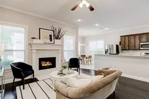 2700 Gladstone Dr, Dallas, TX 75211 - Photo 15