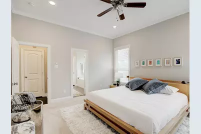 2700 Gladstone Drive, Dallas, TX 75211 - Photo 17