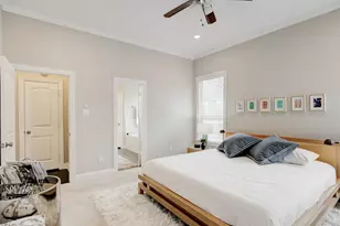 2700 Gladstone Dr, Dallas, TX 75211 - Photo 17